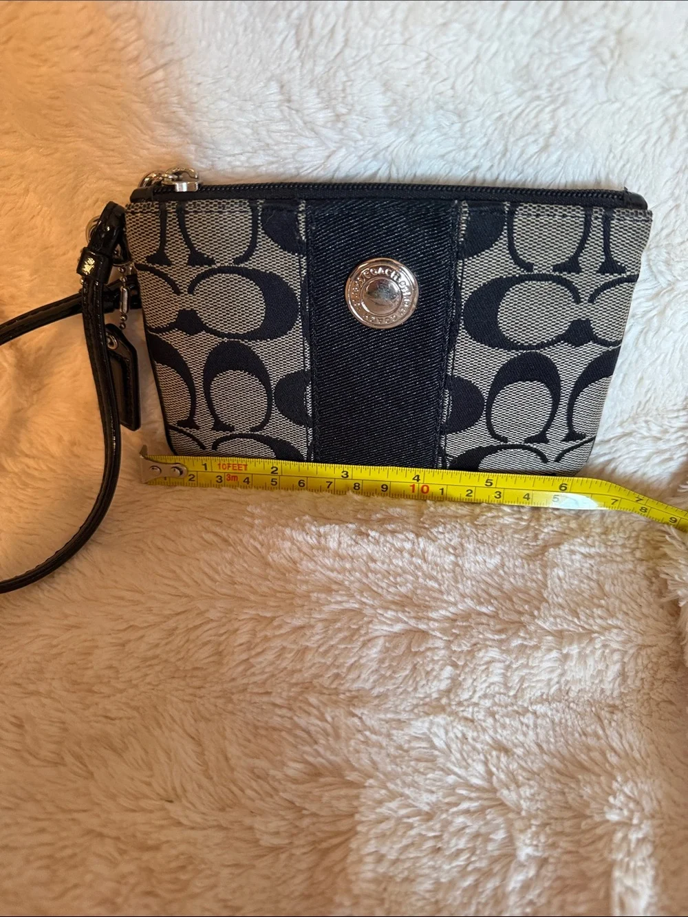 Coach Signature Jacquard Wristlet Black Grey Monogram Logo Medallion Zip Pouch